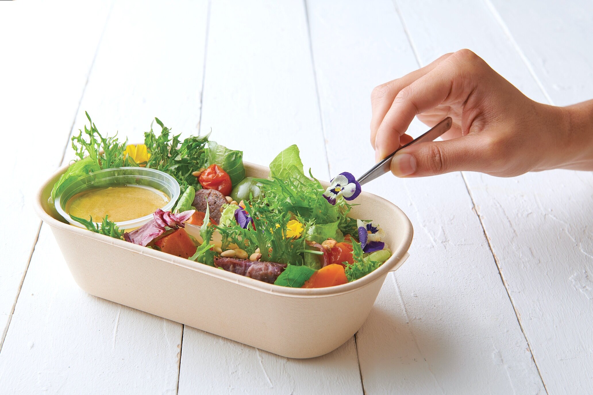 NLB_Lifestyle Salad 3_Picture9383_RGB copy.jpg